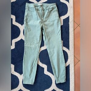 Vineyard Vines green denim skinny jeans, pants, women’s 30.